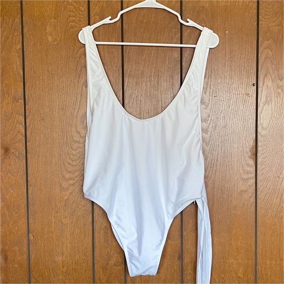 Ris-K Sol White Tie Waist One Piece Bathing Suit - Picture 3 of 6